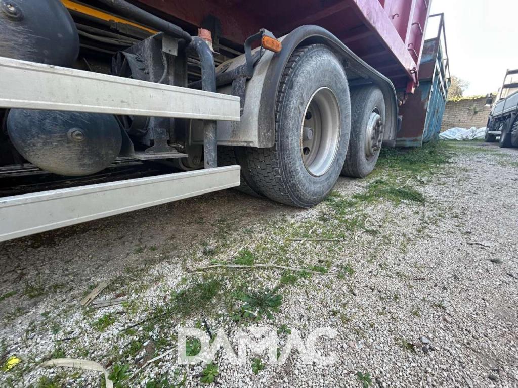 Scania 420 Photo 7