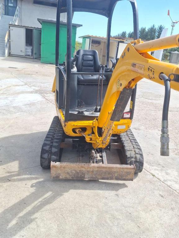 JCB 8018 Photo 2