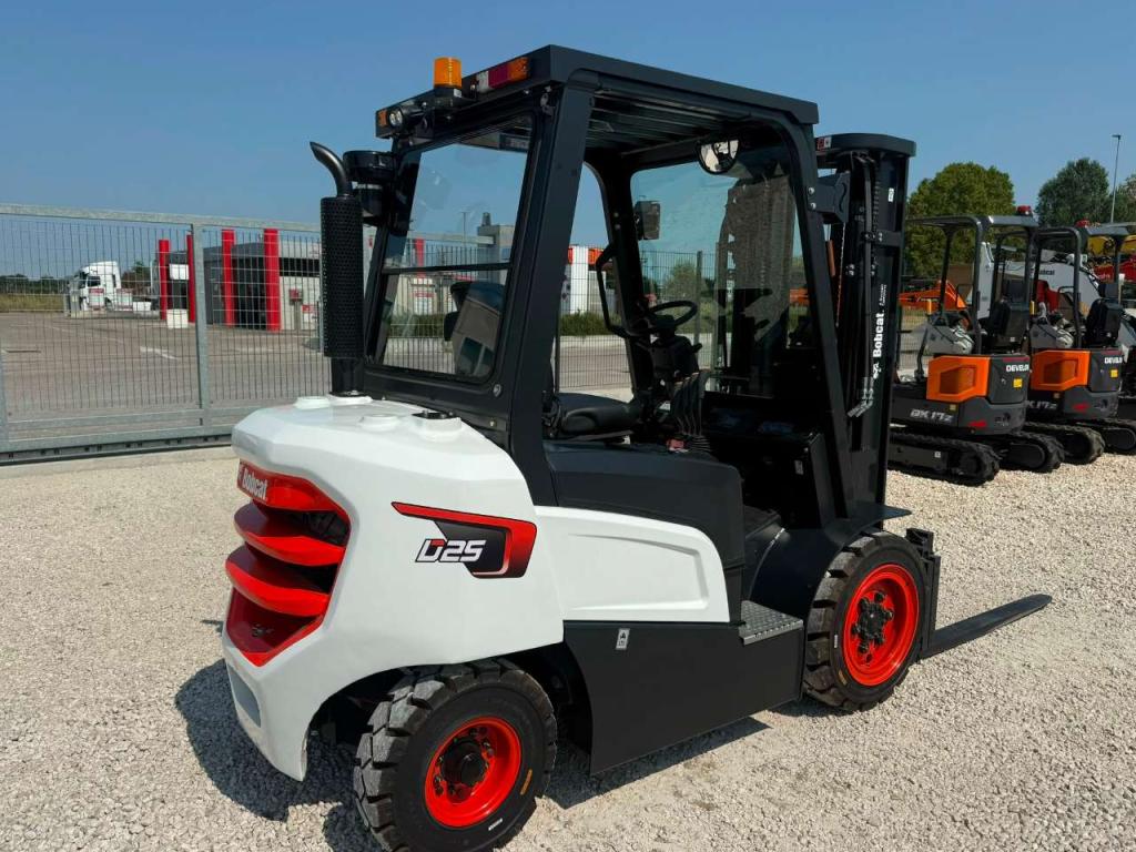 Bobcat D25NXP (NUOVO) Photo 5