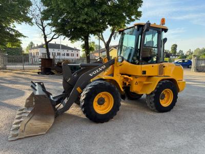 Volvo L 35 GS en vente par Trazzi Macchine Srl