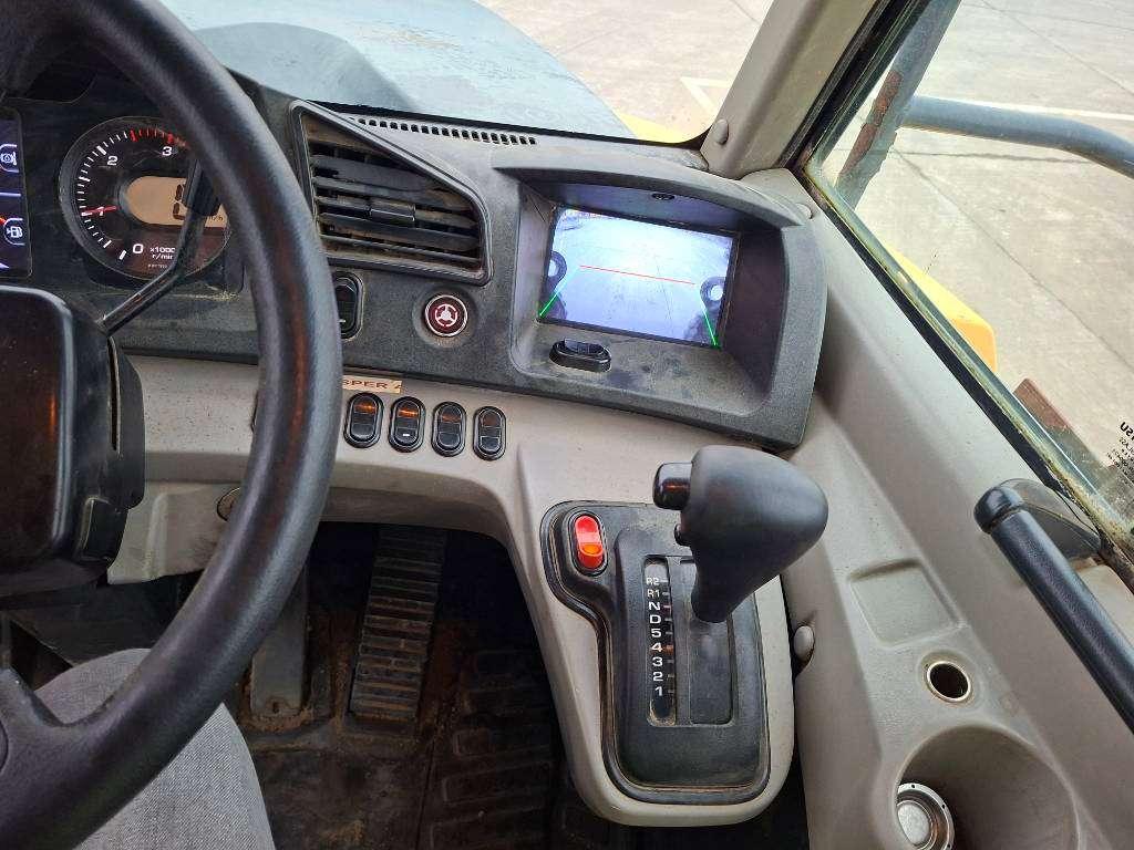 Komatsu HM300-3 Photo 11