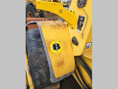 Volvo left front mudguard 16359034 for Volvo  L110E, L110F, L110G... en vente par Balavto