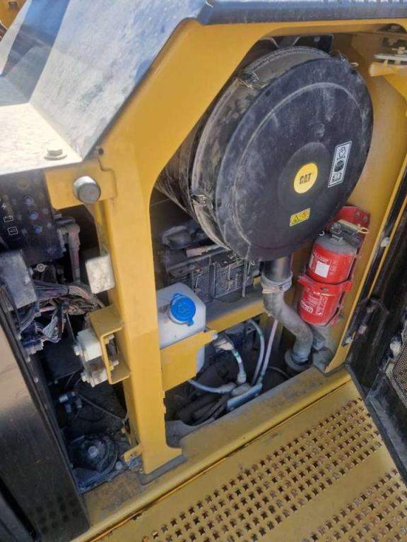 Caterpillar 374 F L Photo 20