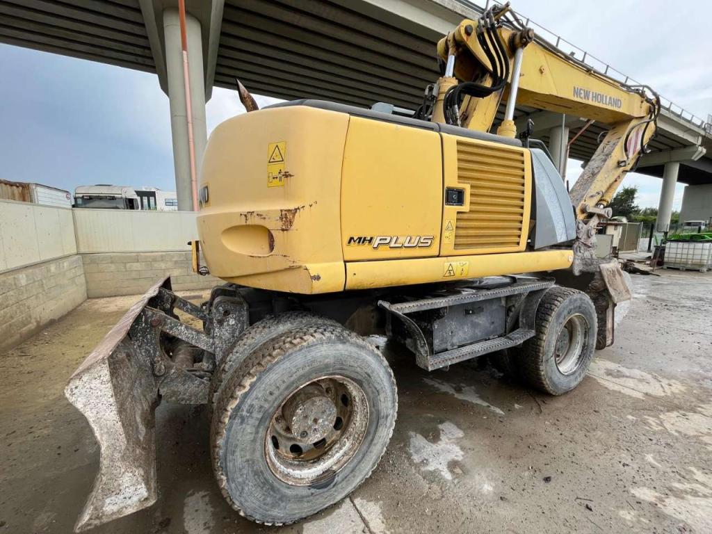 New Holland MH Plus Photo 11