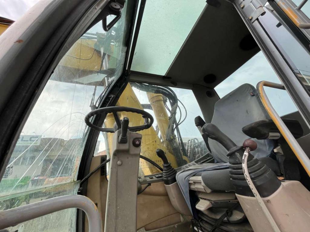 New Holland MH Plus Photo 12