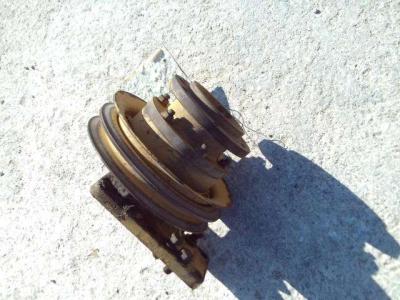Poulie pour Caterpillar 951C - MOTORE 3304 en vente par OLM 90 Srl
