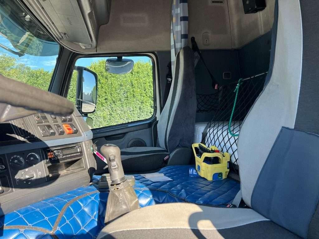 Volvo FM82 SCARRABILE CON GRU E POLIPO Photo 7