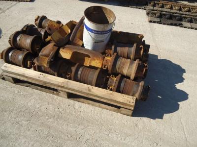 Galets inférieurs pour Fiat Allis FE28 -FH200 1* E 2* TIPO en vente par OLM 90 Srl