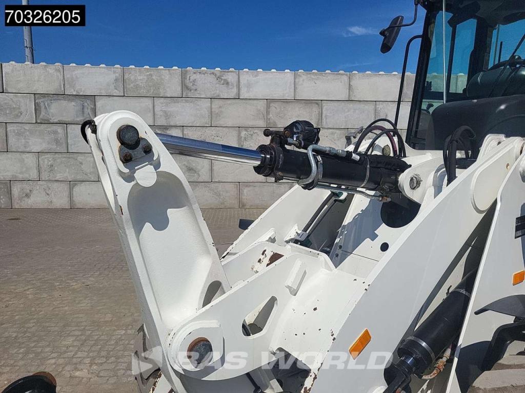 Caterpillar 914 M A/C Photo 17