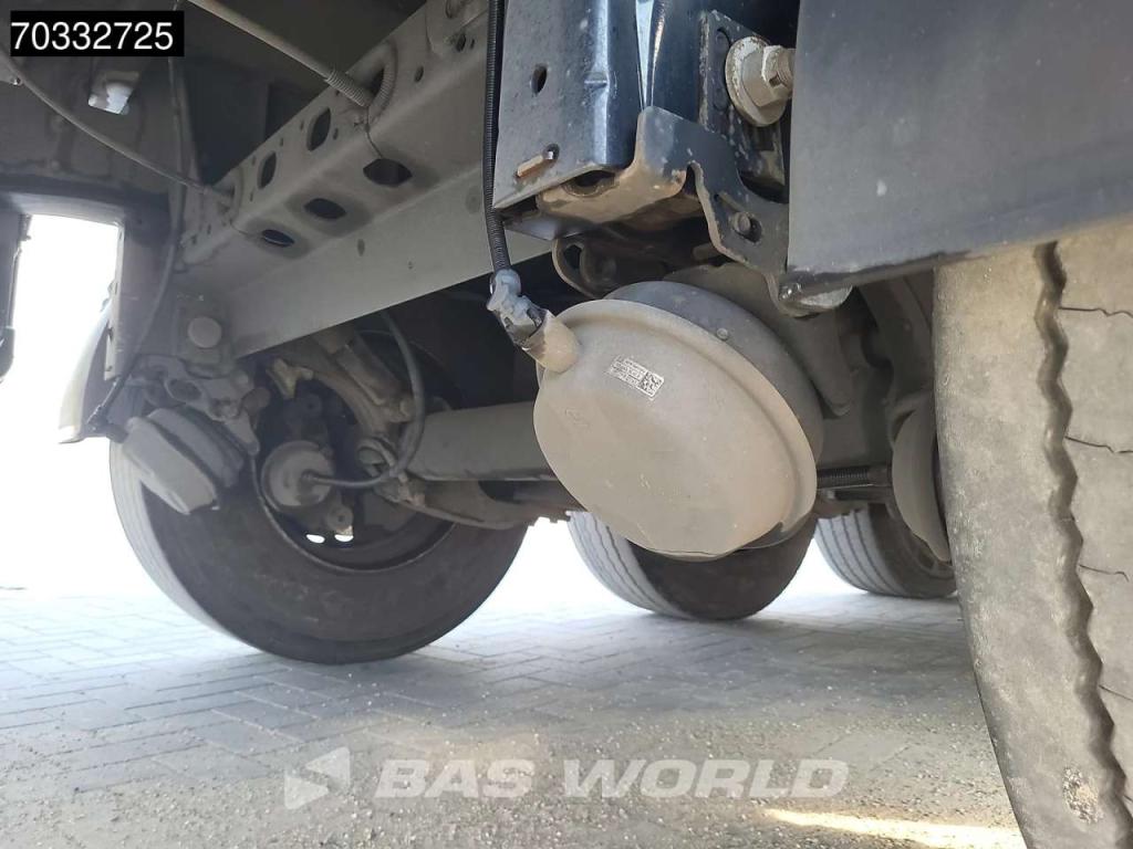 Kässbohrer XS Tailgate BPW Photo 24