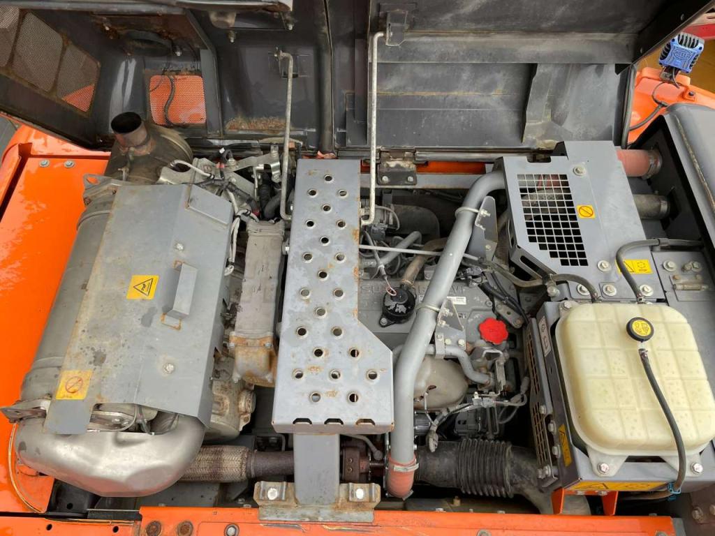Hitachi ZX250LC-6 Photo 30