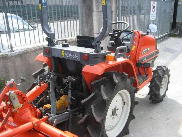 Kubota A-175 Photo 1