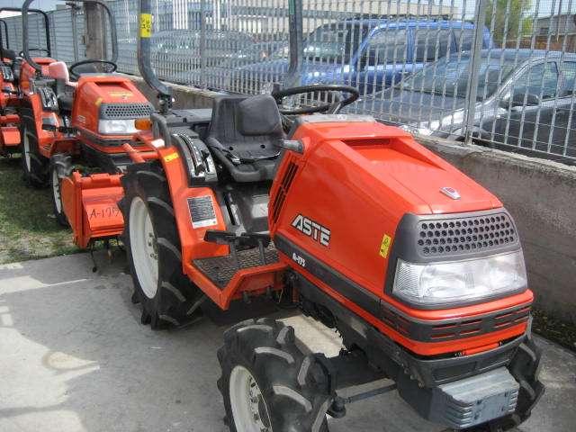 Kubota A-175 Photo 4