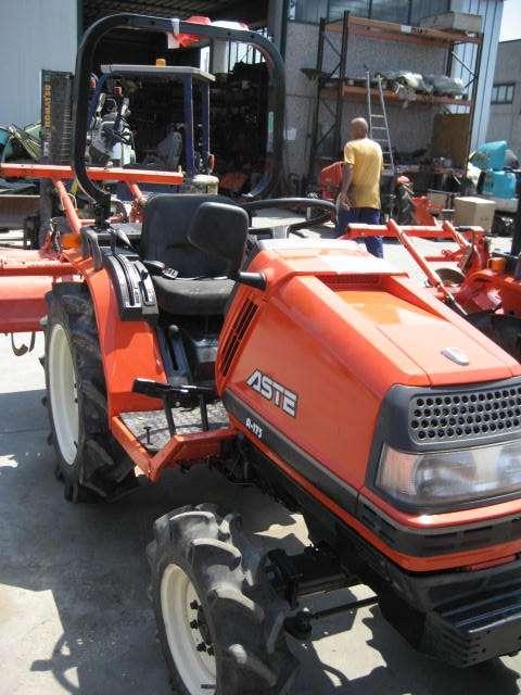 Kubota A-175 Photo 7
