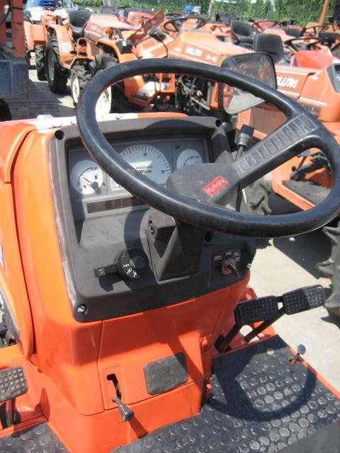 Kubota A-175 Photo 8