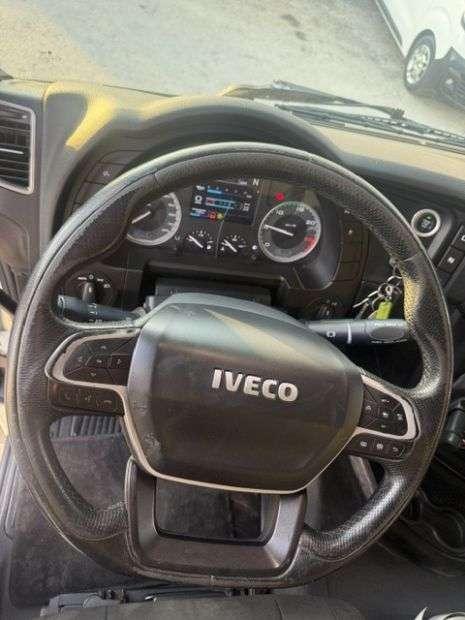 Iveco S-WAY Photo 10