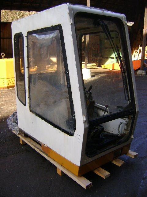 Cabine pour Liebherr 942 Photo 3