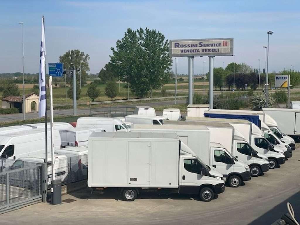 Ford TRANSIT  FURGONATO BOX MOTORE SOSTITUITO CON FATT. Photo 14