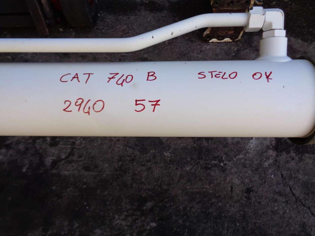 Piston de levage pour Caterpillar 740 B Photo 2
