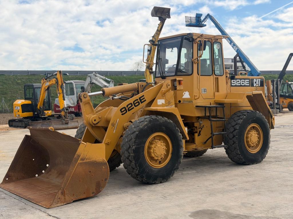 Caterpillar 926E Photo 5
