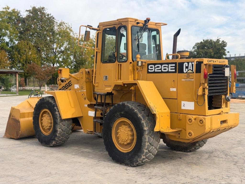 Caterpillar 926E Photo 6