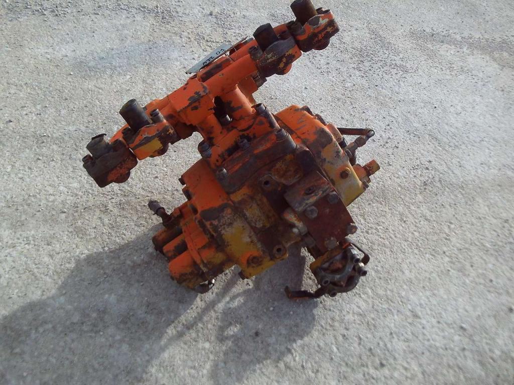 Distributeur hydraulique pour Fiat Allis FR220 Photo 3