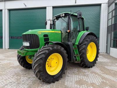 John Deere 7430 Excellent condition en vente par JN Machines BV
