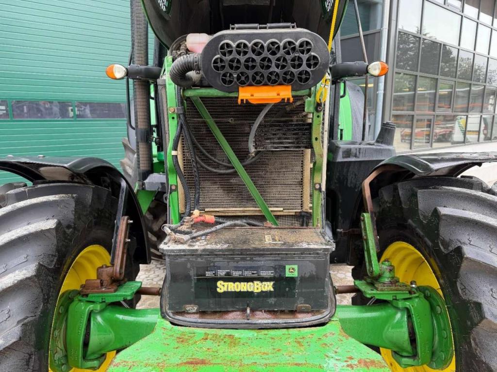 John Deere 7430 Excellent condition Photo 18