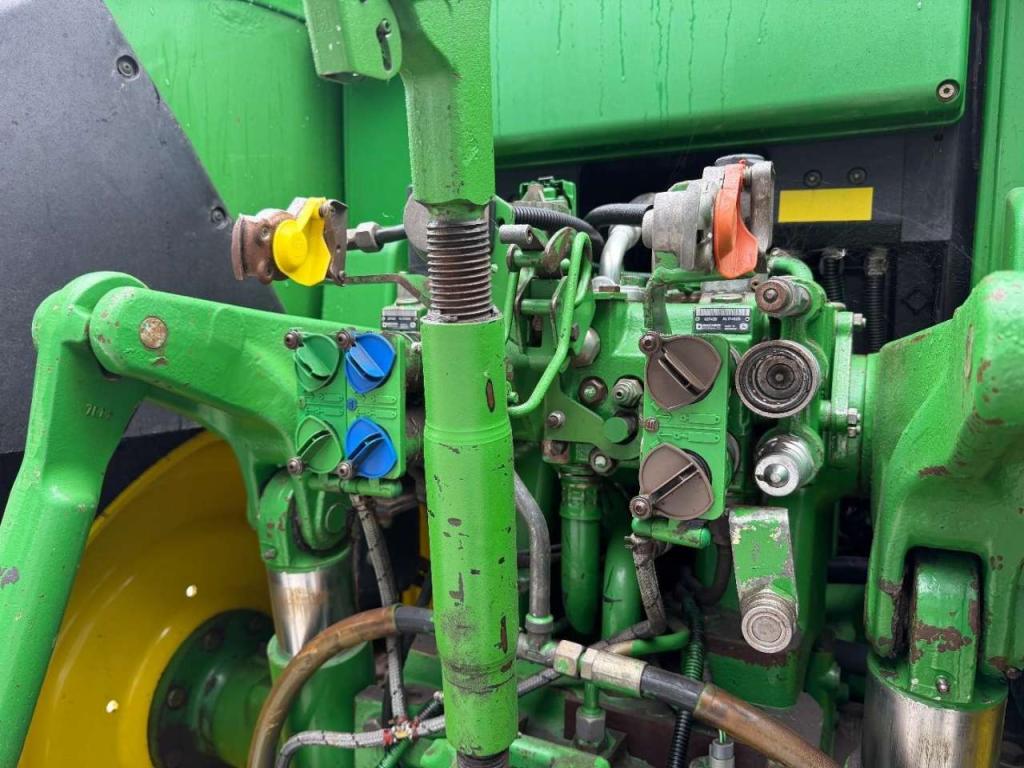 John Deere 7430 Excellent condition Photo 20