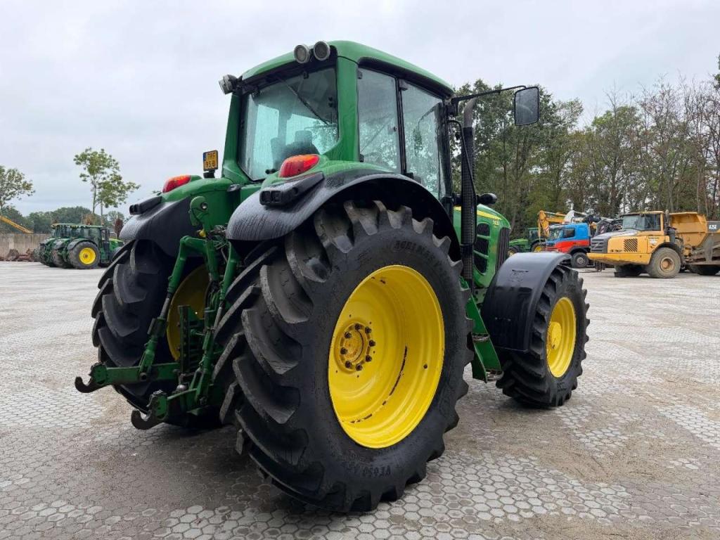 John Deere 7430 Excellent condition Photo 6