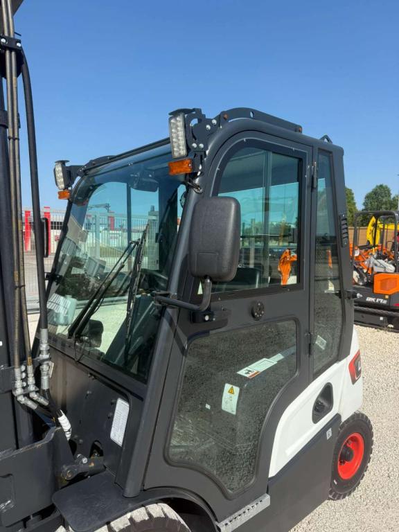 Bobcat D25NXP Photo 6