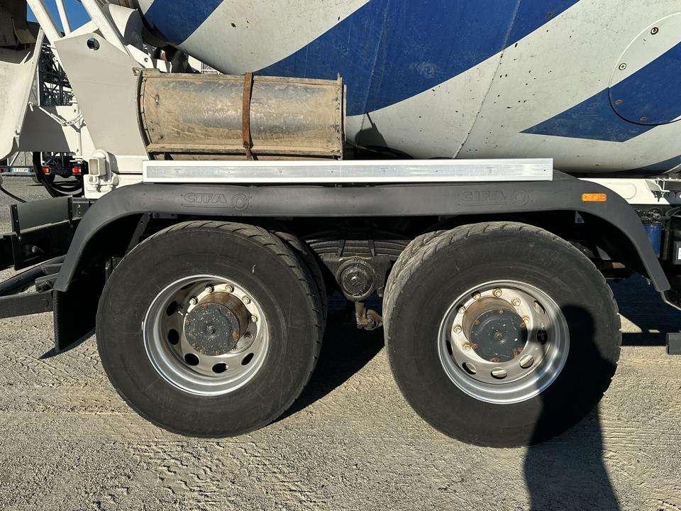 Iveco Trakker 450 6X4 Photo 9