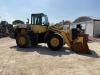 Komatsu WA320-5 Photo 2 thumbnail