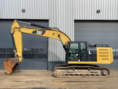 Caterpillar 324EL Photo 1