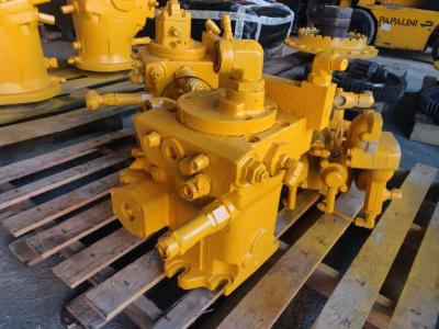Pompe hydraulique pour Caterpillar 973C STEEL MILL en vente par CERVETTI TRACTOR Srl