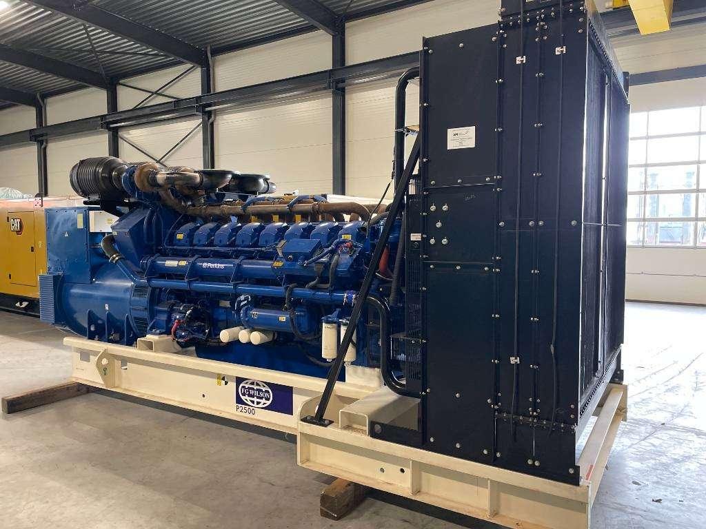 FG Wilson P2500-3 - 2500 kVA Genset - DPX-16035-O Photo 3