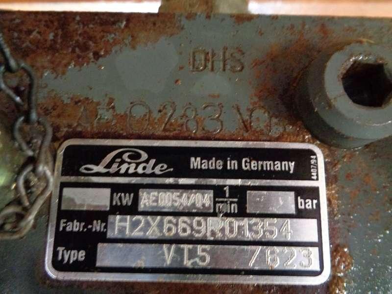 Distributeur hydraulique pour Liebherr 924 B Photo 3