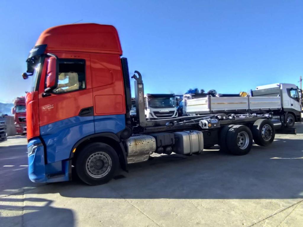 Iveco S-WAY AS260S48 Y Photo 25