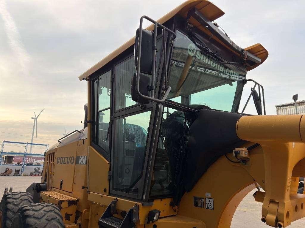 Volvo G930 - CE - LOW HOURS Photo 7