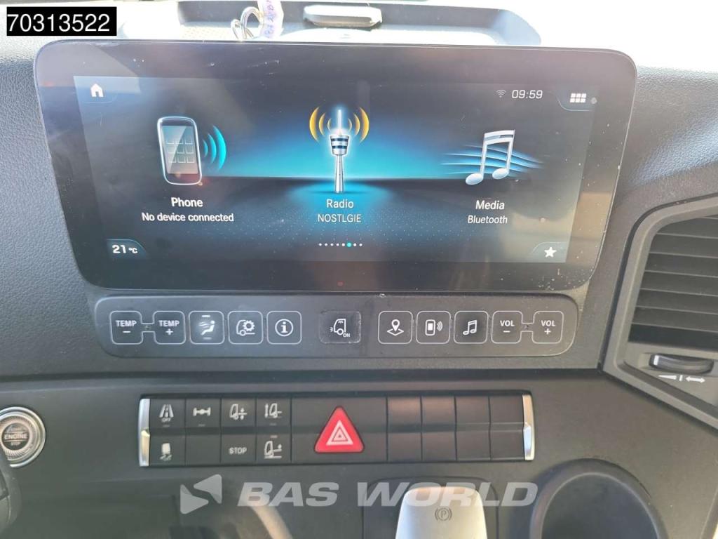 Mercedes-Benz Actros 1845 4X2 Bigspace Lowdeck Mirrorcam 2x Tank Photo 24