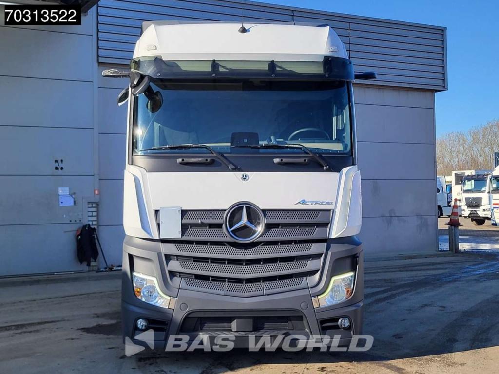 Mercedes-Benz Actros 1845 4X2 Bigspace Lowdeck Mirrorcam 2x Tank Photo 6