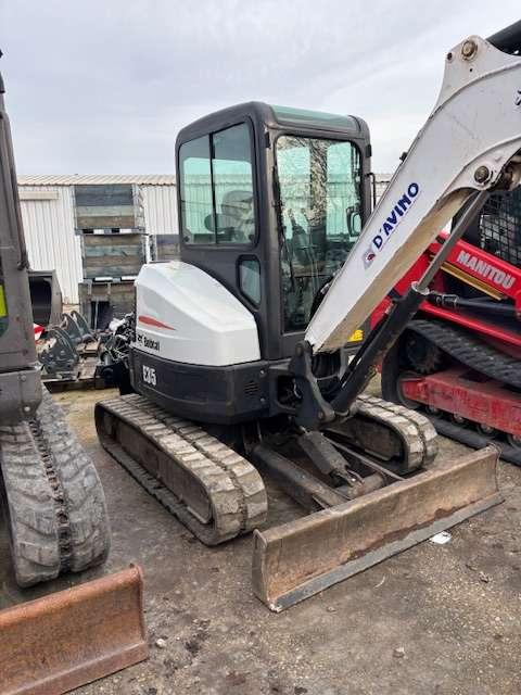 Bobcat E35 Photo 2