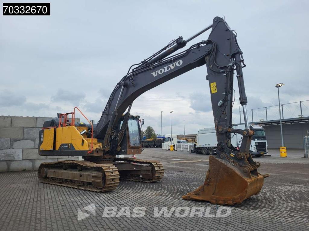 Volvo EC380 E L Photo 3