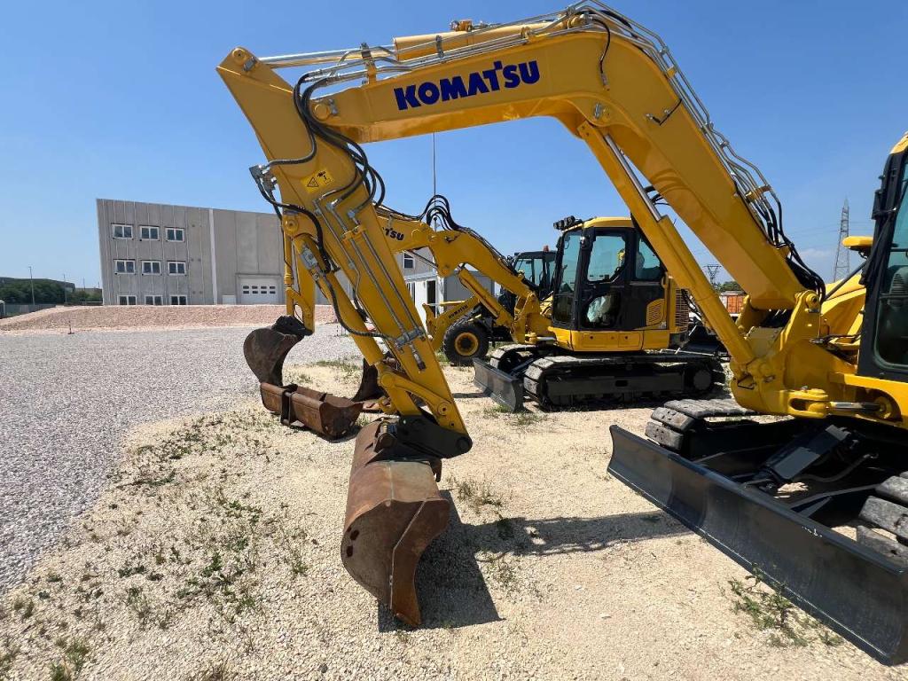 Komatsu PC88MR-10 Photo 14