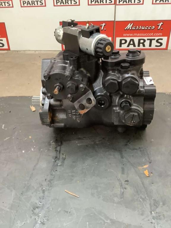 Pompe hydraulique pour Case Photo 4