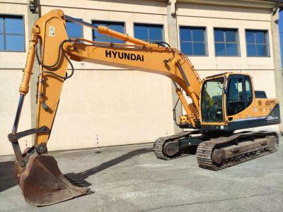 Hyundai R220NLC-9A en vente par Comai Spa