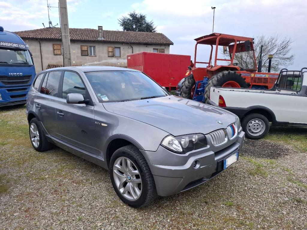 BMW X3 Photo 1
