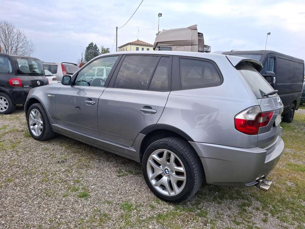 BMW X3 Photo 4