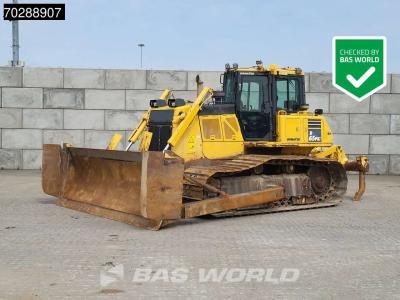Komatsu D65 PXi -18 Ripper en vente par BAS World B.V.