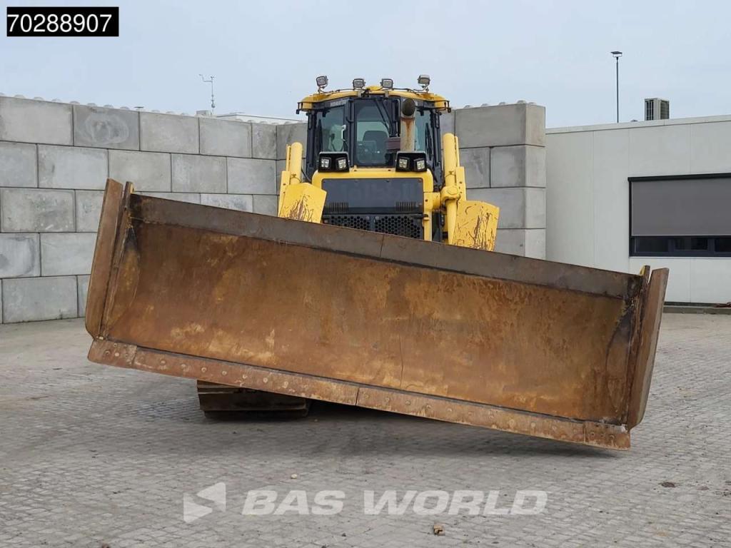 Komatsu D65 PXi -18 Ripper Photo 11